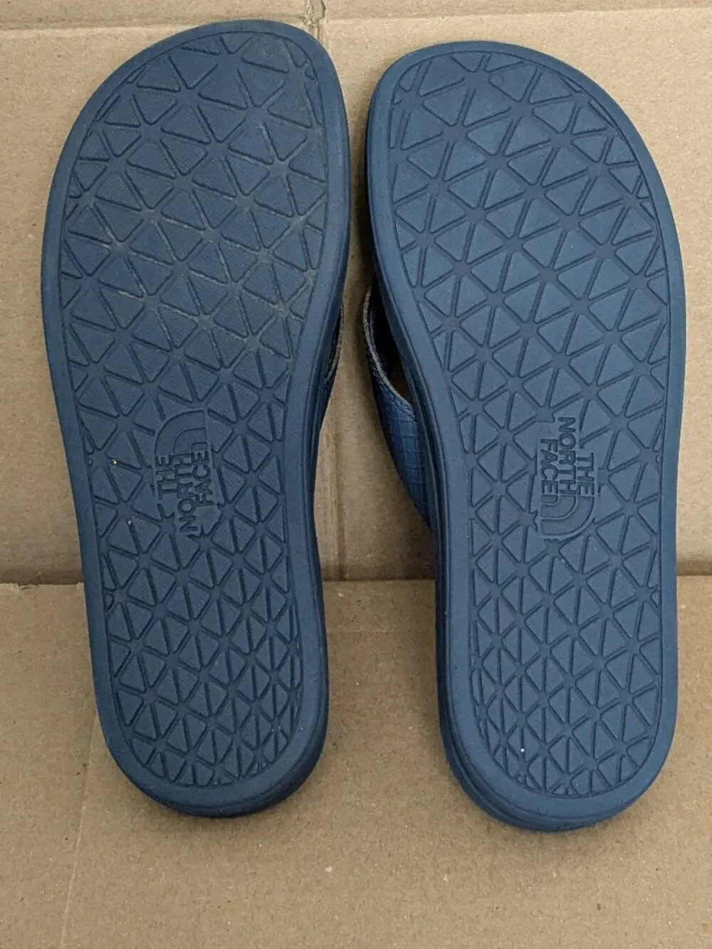 The North Face Base Camp Lite Flip-Flops Men's Size 10 Blue .